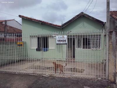 Casa para Venda, em Guaratinguetá, bairro Pedregulho, 3 dormitórios, 1 banheiro, 1 suíte, 2 vagas