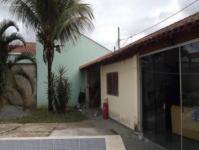 Casa para Venda, em Guaratinguetá, bairro Residencial Nino ( Jardim Rony ), 1 dormitório, 2 banheiros, 2 vagas
