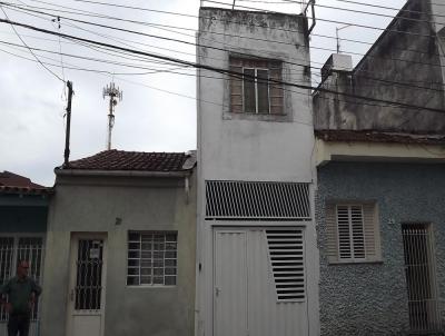 Sobrado para Venda, em Guaratinguetá, bairro Centro, 1 dormitório, 1 banheiro, 1 suíte, 1 vaga