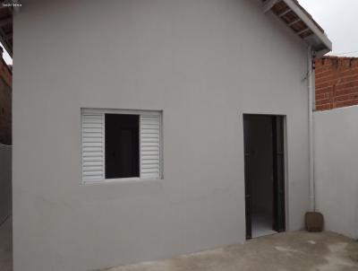 Casa para Venda, em Guaratinguetá, bairro Jardim do Vale, 2 dormitórios, 1 banheiro, 2 vagas